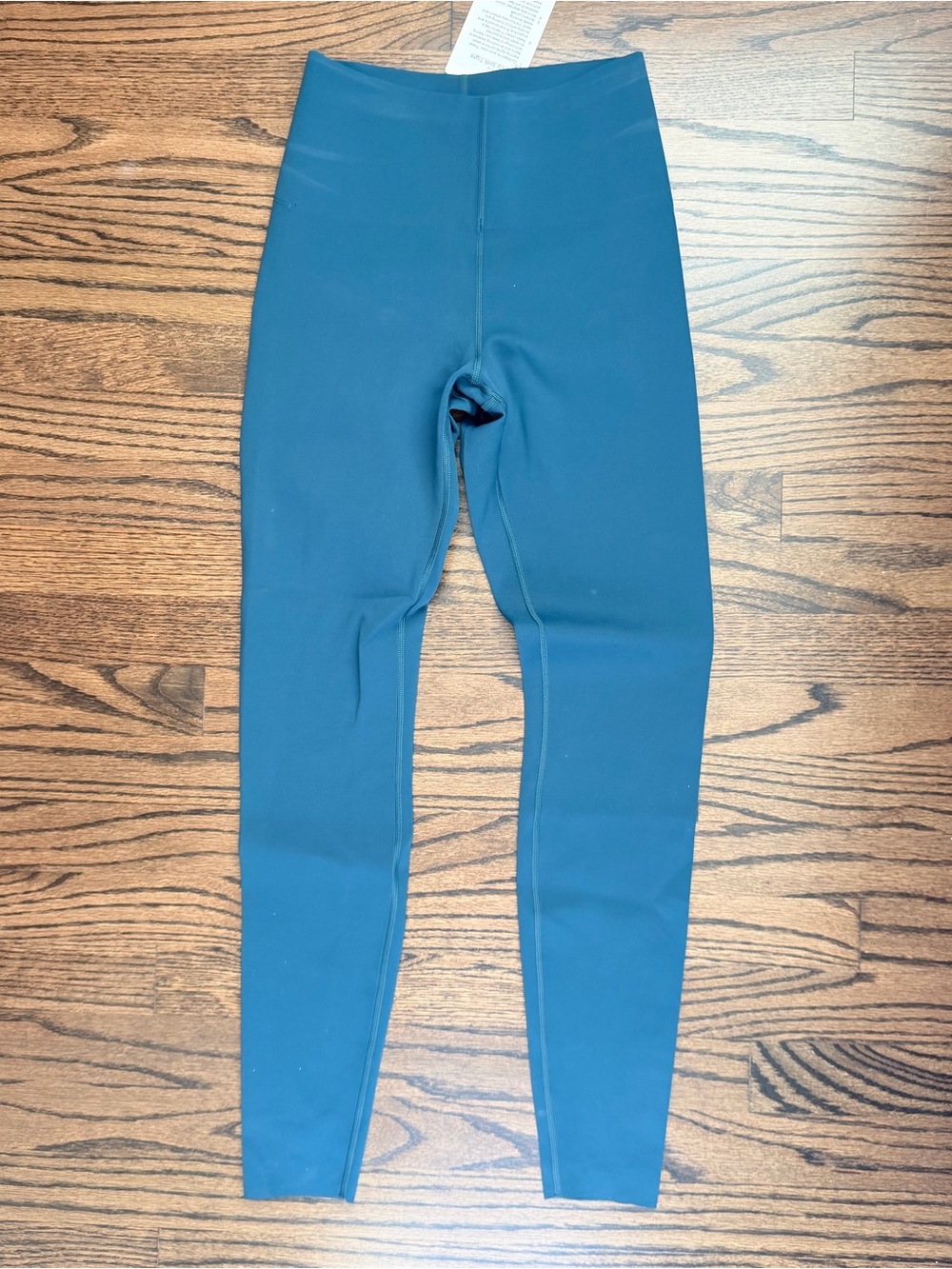 NWT lululemon Glow Up™ Super-High-Rise Tight 28”- Indochine Blue - Size 6 - Picture 3 of 4